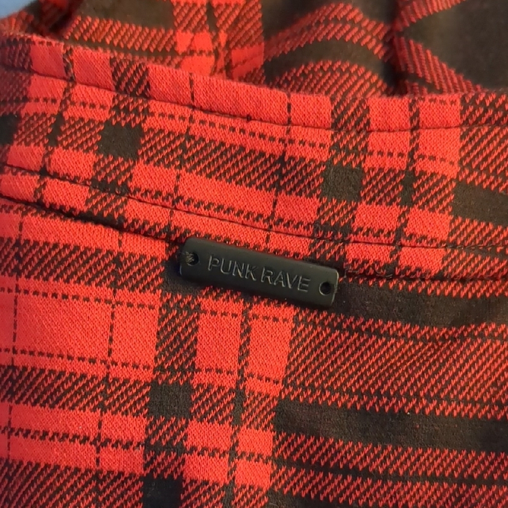 Punk Rave Red Plaid Cropped Top - Picture 3 of 3